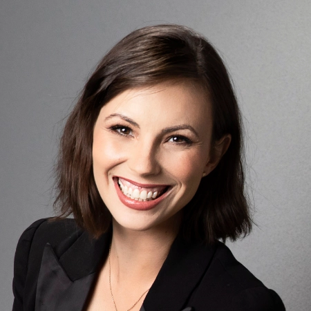 Lindsey leigh hobson cropped